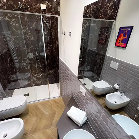 Rossovino ホテル 2*