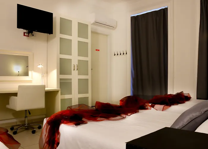 Rossovino Szálloda Milánó