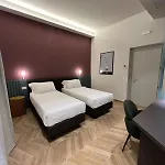 Rossovino Hotel 2*